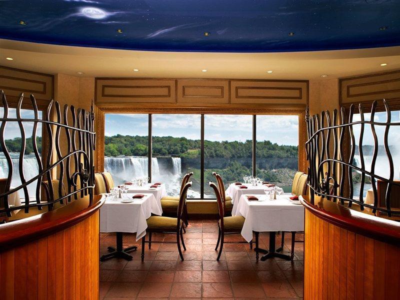 Resort The Brock Fallsview, Tapestry By Hilton Niagara Falls