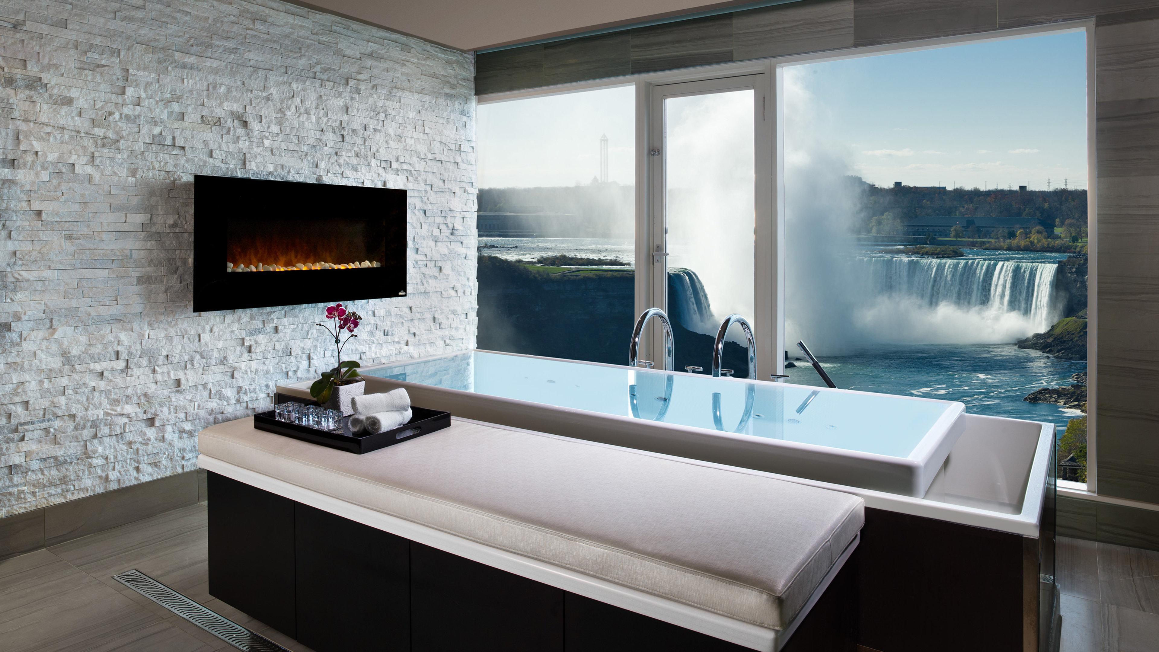 The Brock Fallsview, Tapestry By Hilton Resort 4*