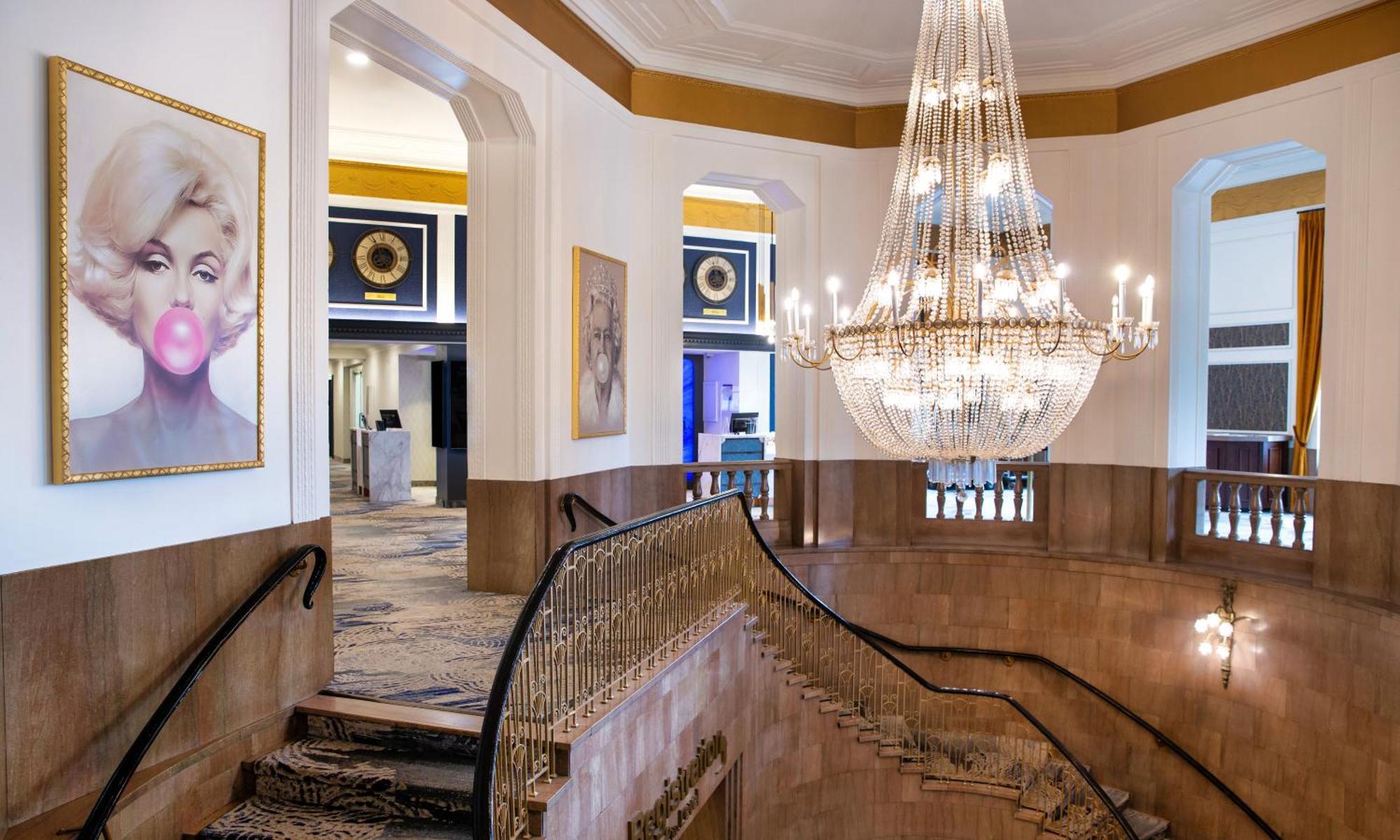 The Brock Fallsview, Tapestry By Hilton