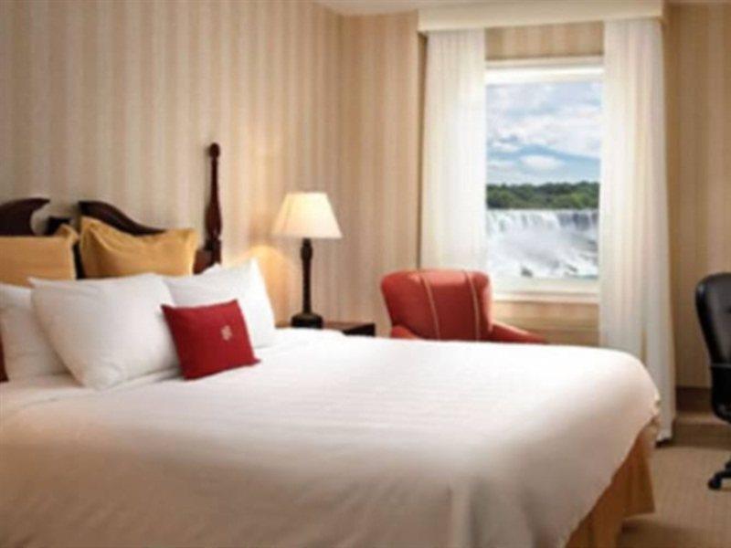 The Brock Fallsview, Tapestry By Hilton Niagara Falls